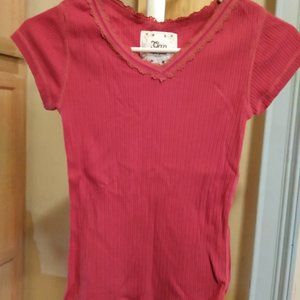 GAP GIRLS RIBBED V NECK SHIRT